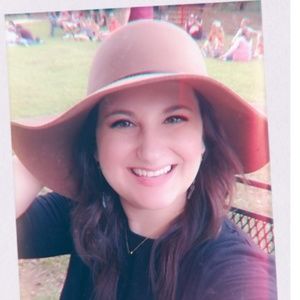 Meet your Posher, Annie